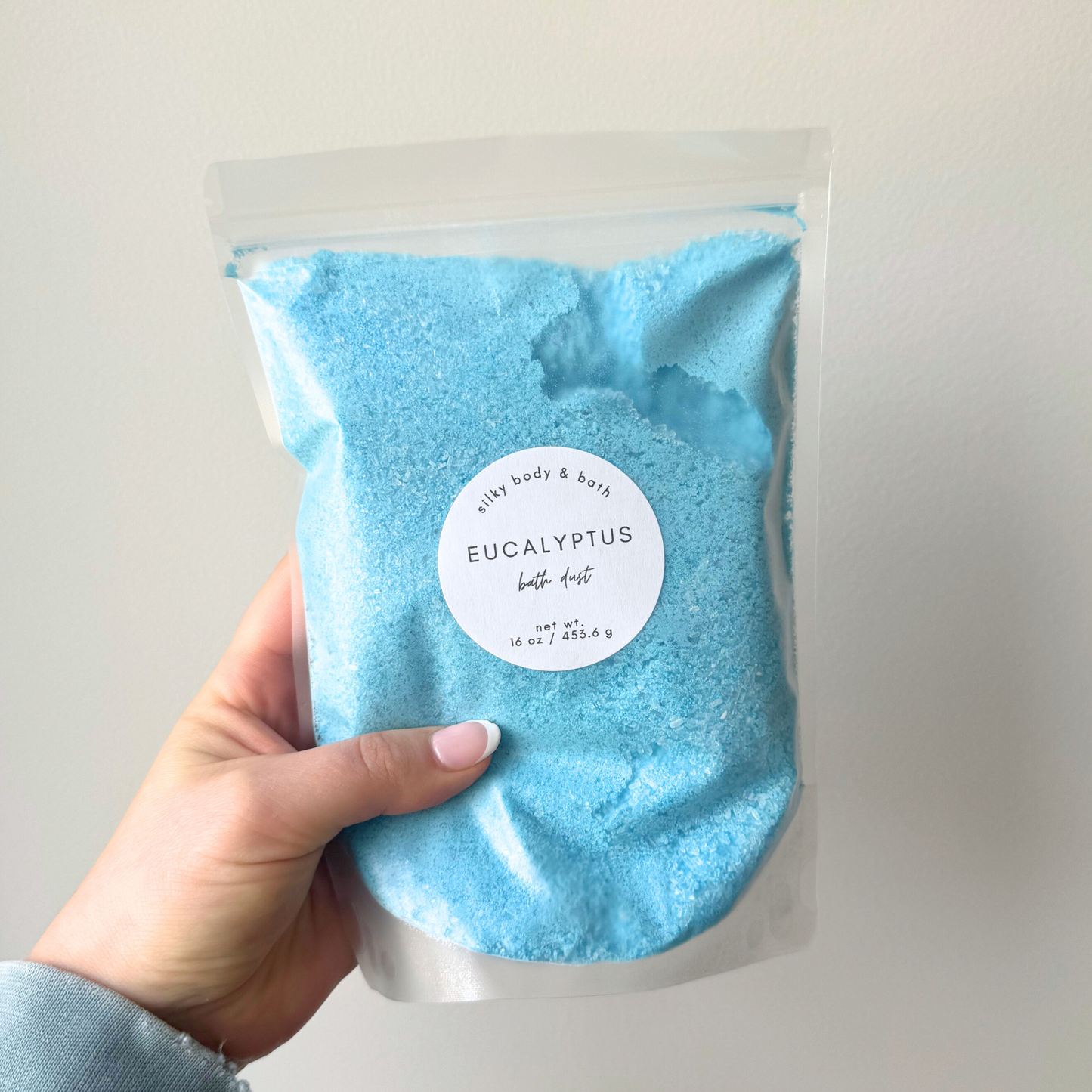 Eucalyptus Bath Dust 16 oz (Color)